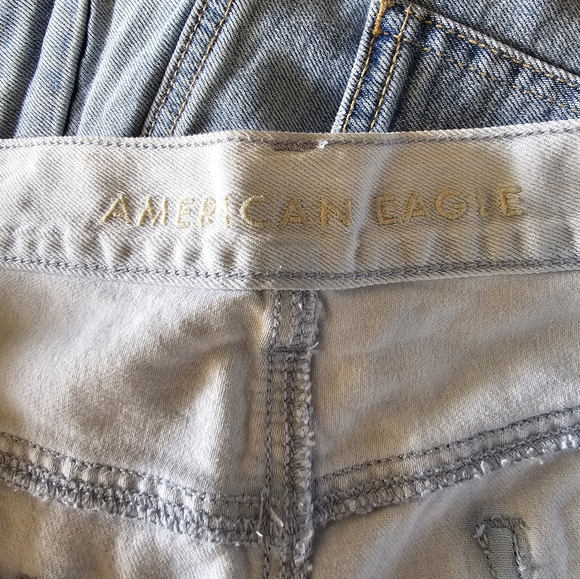 AE Mom Shorts - Picture 4 of 6